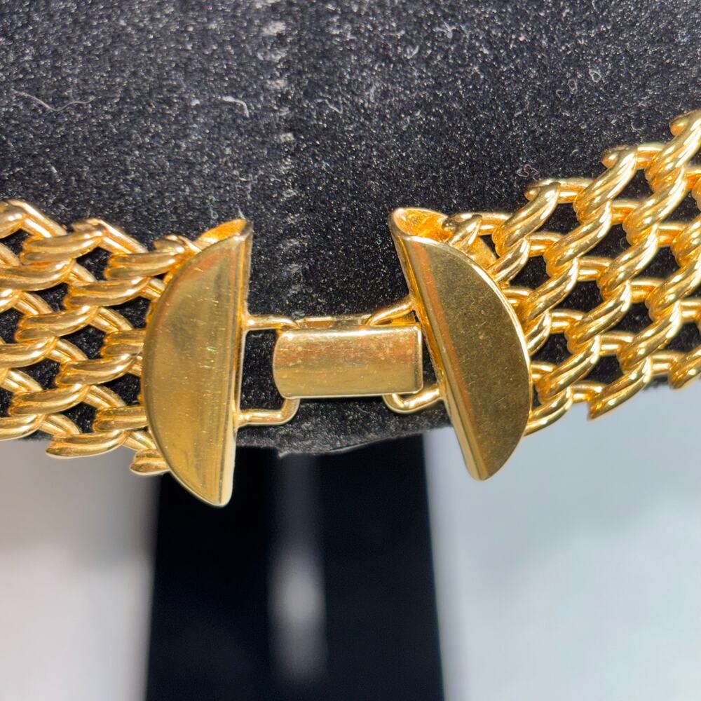Vintage Napier Gold Mesh Choker Necklace Wide Collar 1980s Signed PAT 4774749 - Picture 4 of 10